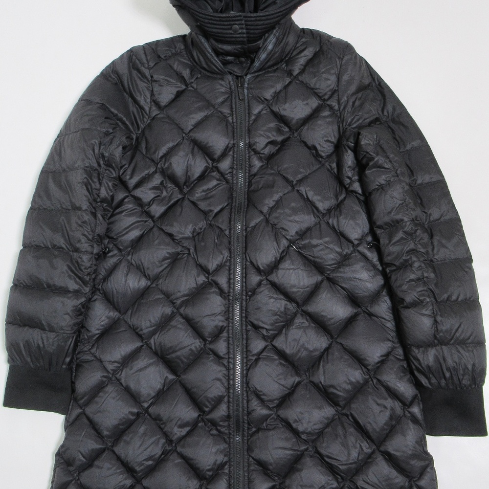 Lululemon Women's No Shivers Bomber Jacket (Reversible) Black Size 2